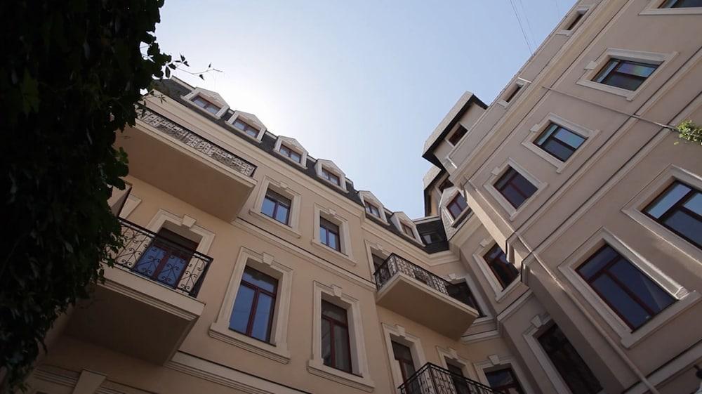 Ayvazovsky Hotel Одеса Екстериор снимка