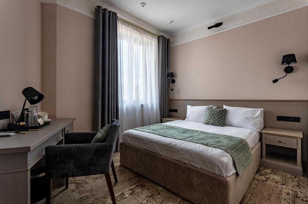 Ayvazovsky Hotel Одеса Екстериор снимка