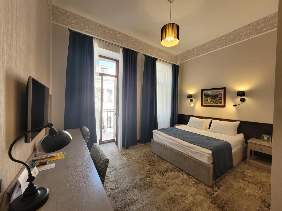 Ayvazovsky Hotel Одеса Екстериор снимка