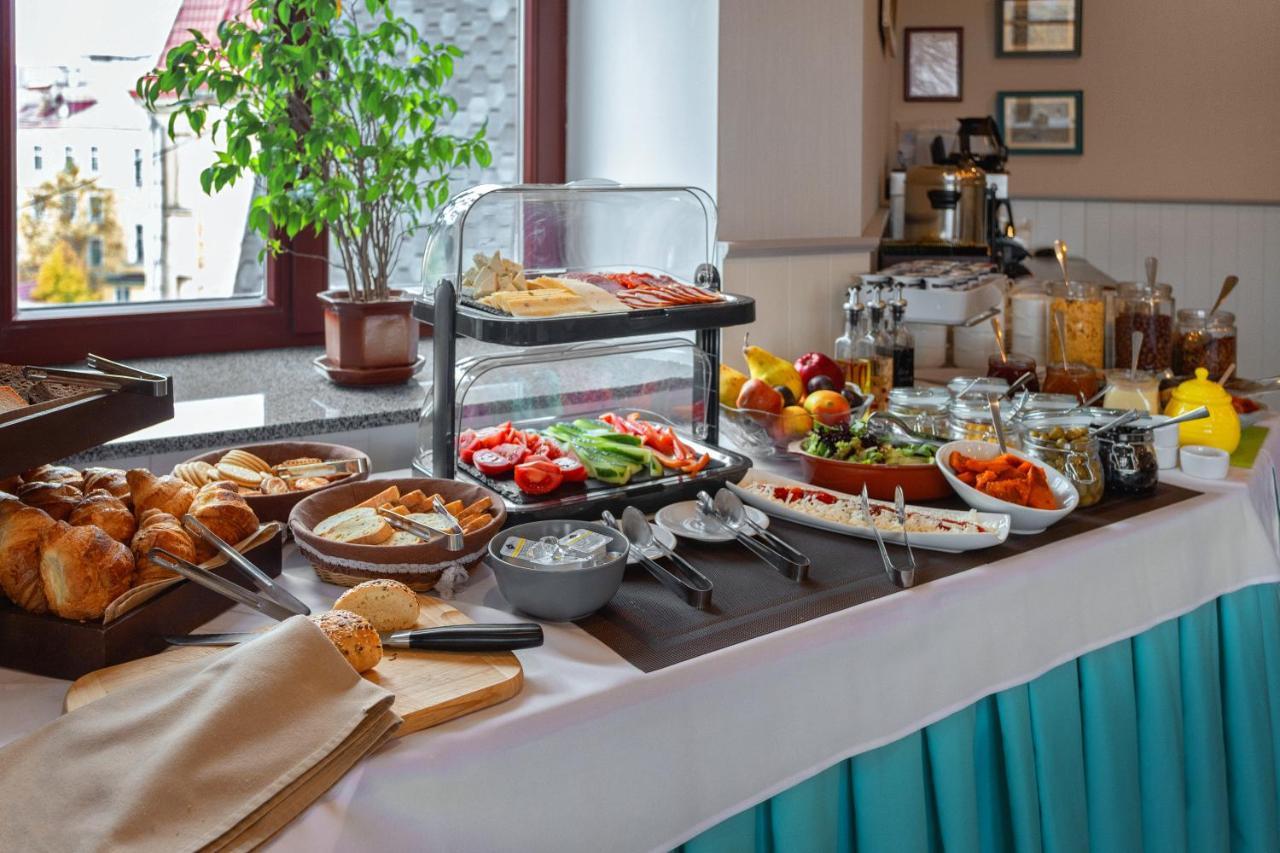 Ayvazovsky Hotel Одеса Екстериор снимка