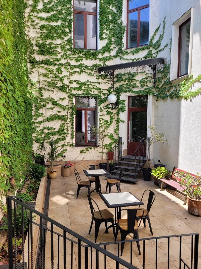 Ayvazovsky Hotel Одеса Екстериор снимка