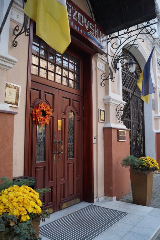 Ayvazovsky Hotel Одеса Екстериор снимка